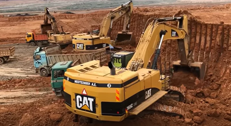 Why Excavators Are Essential in Modern Construction
